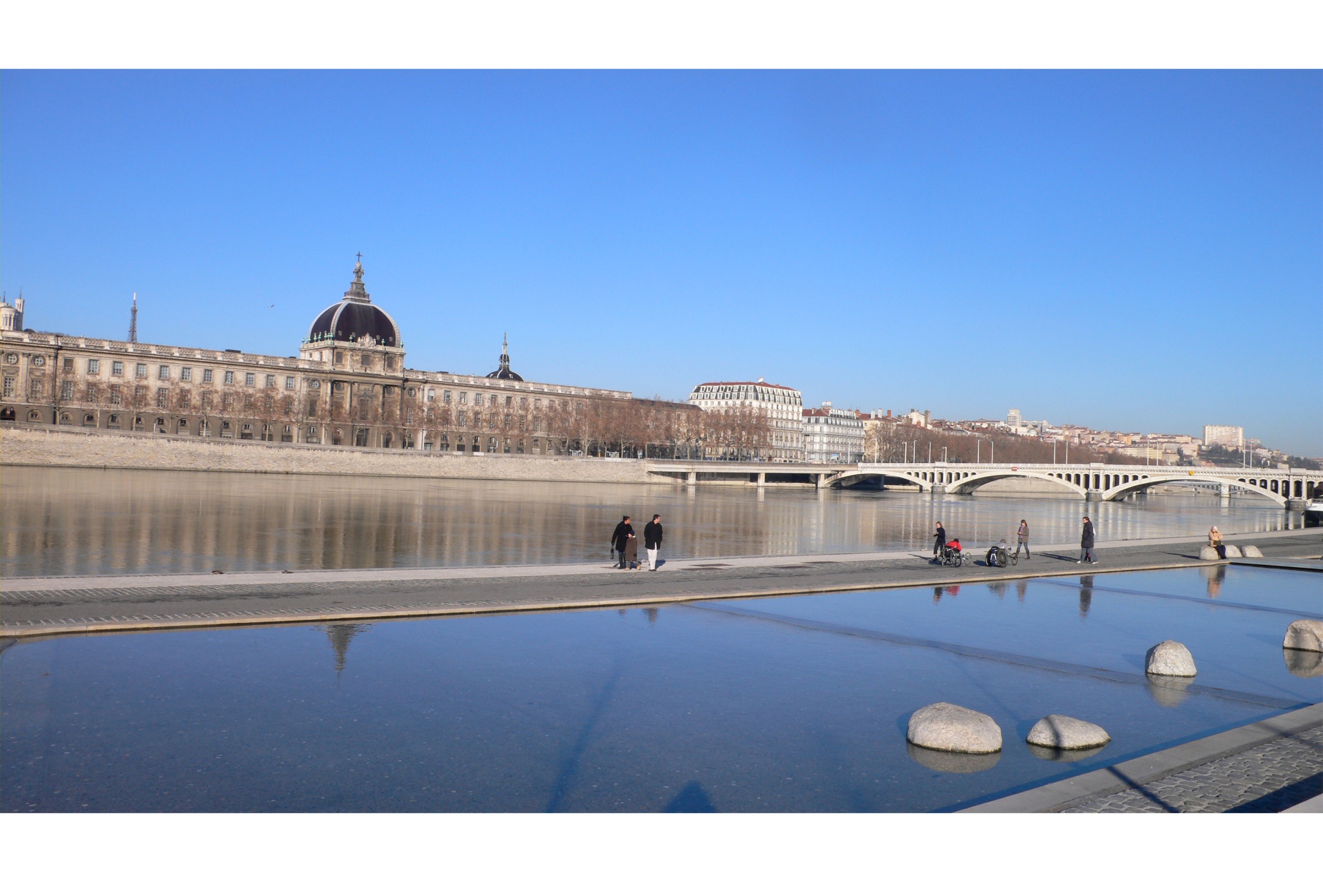 BERGES DU RHÔNE
